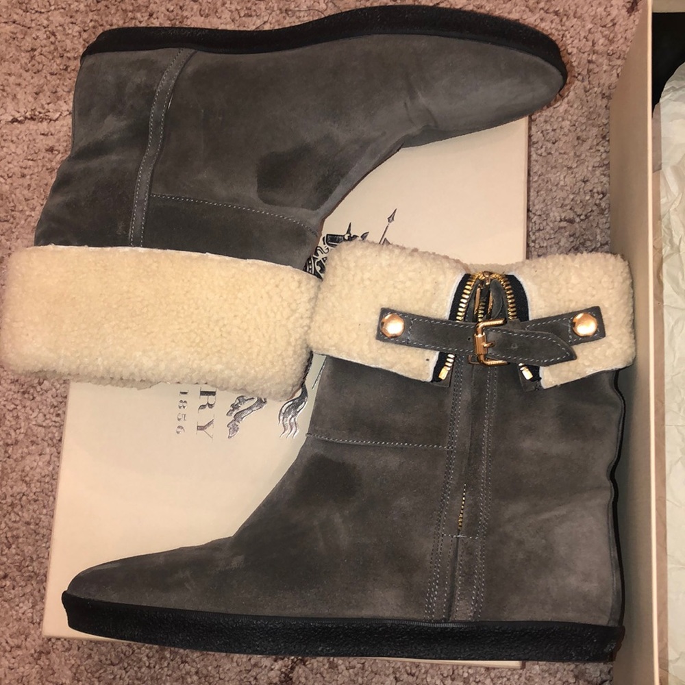 Burberry winter boots